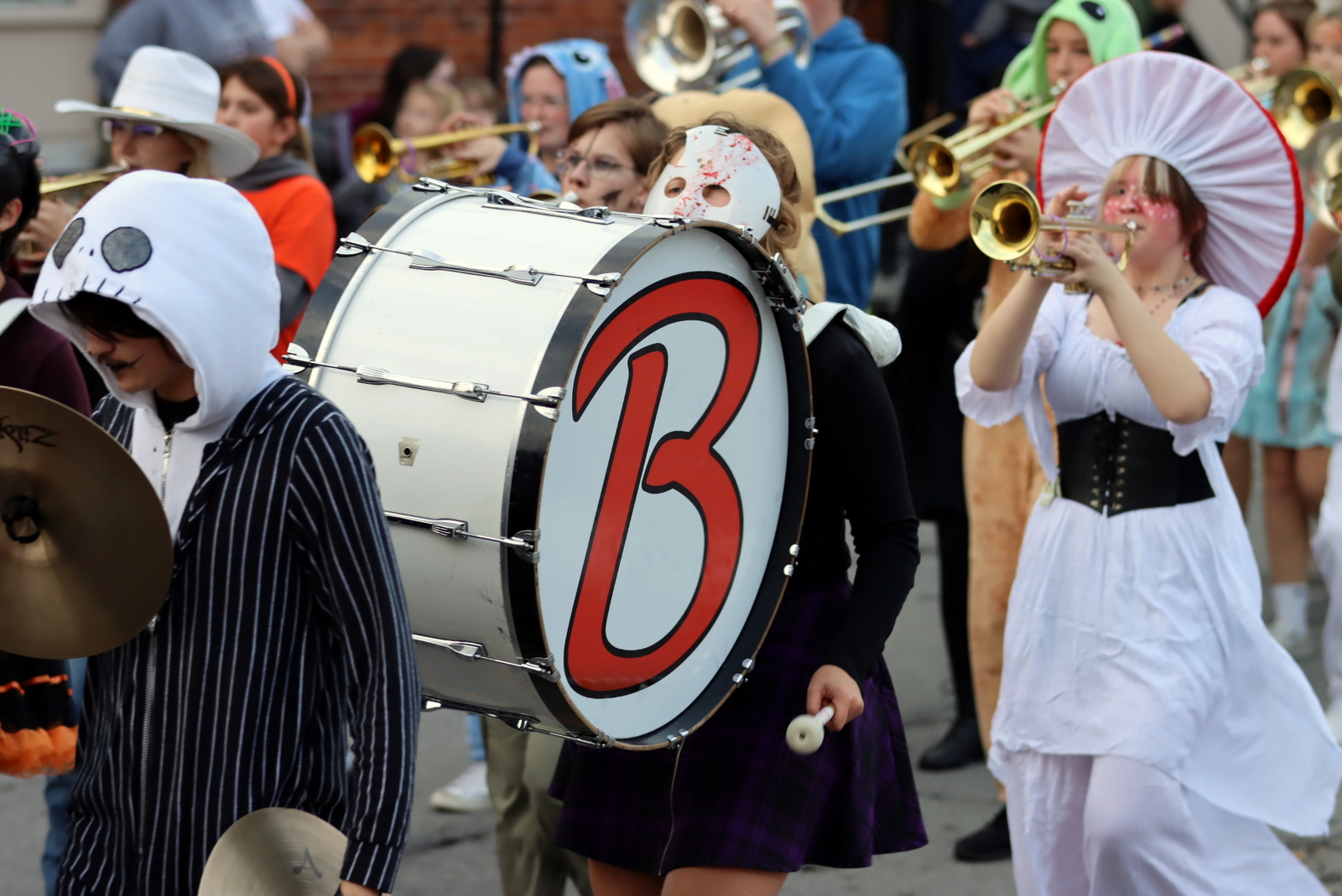 2023- halloweenparade 0303