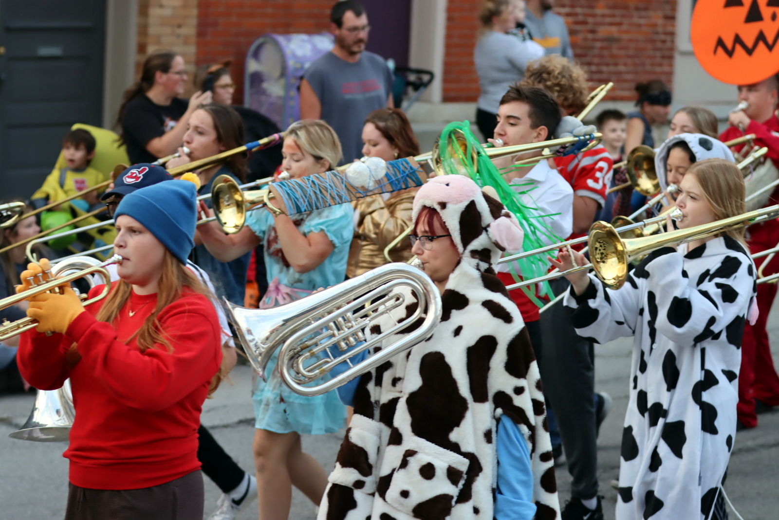 2023- halloweenparade 0325