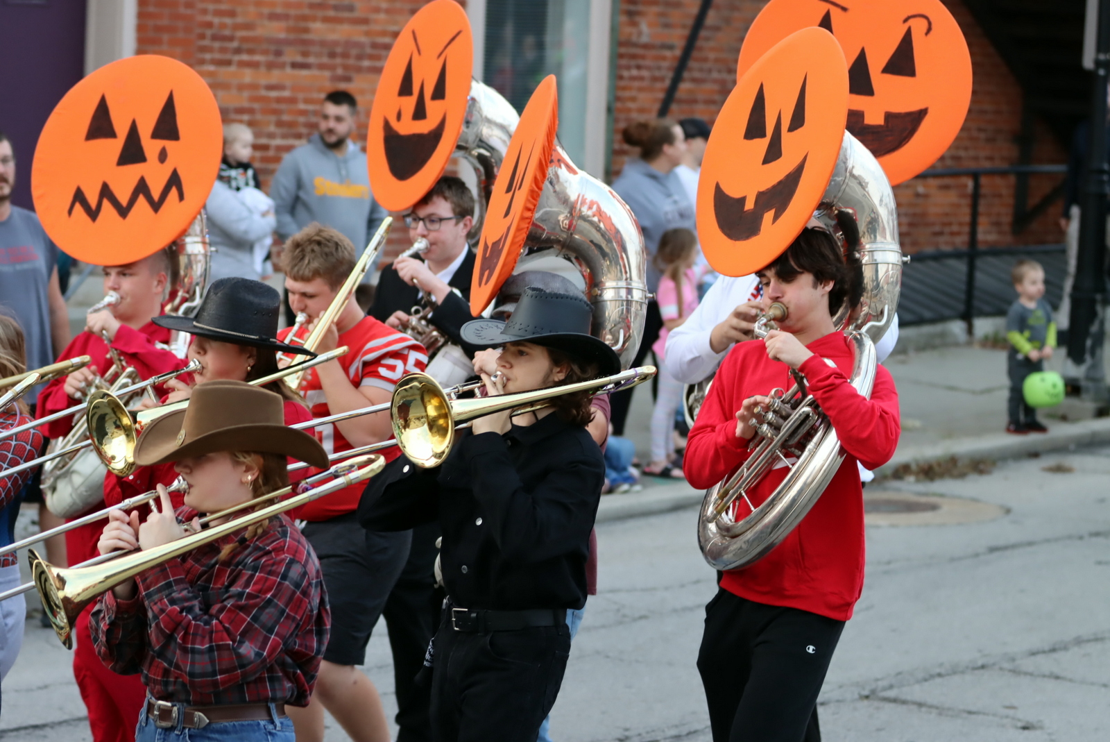 2023- halloweenparade 0331