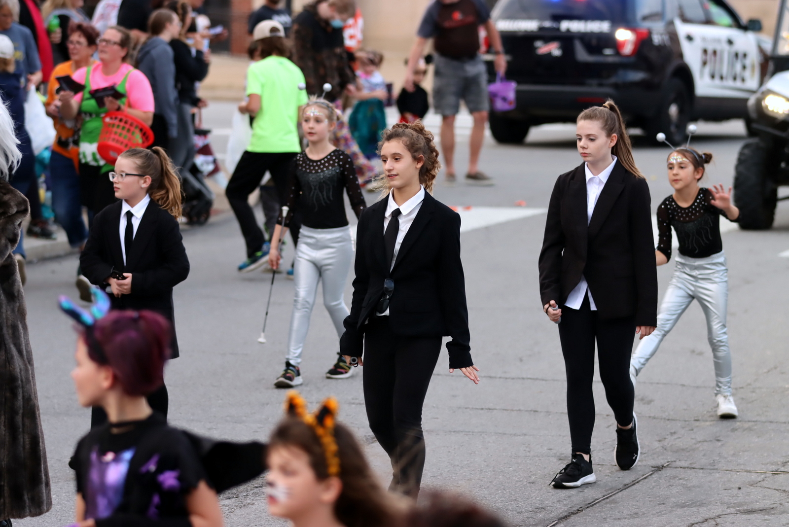 2023- halloweenparade 0407