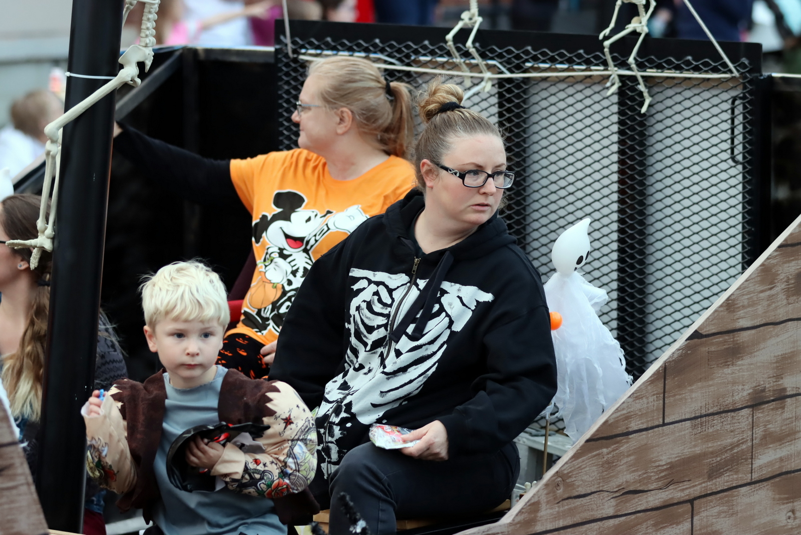 2023- halloweenparade 0808