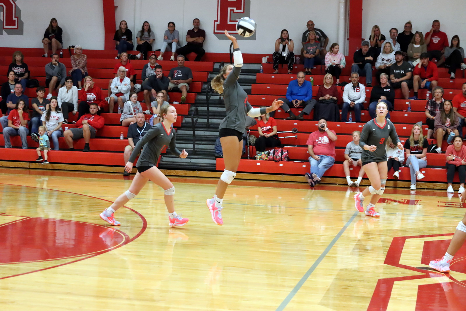 2023-vvbtiffin 0660