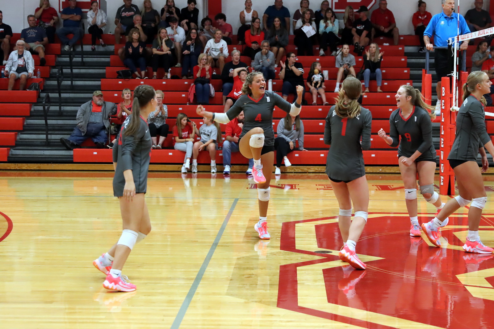 2023-vvbvermilion 0693