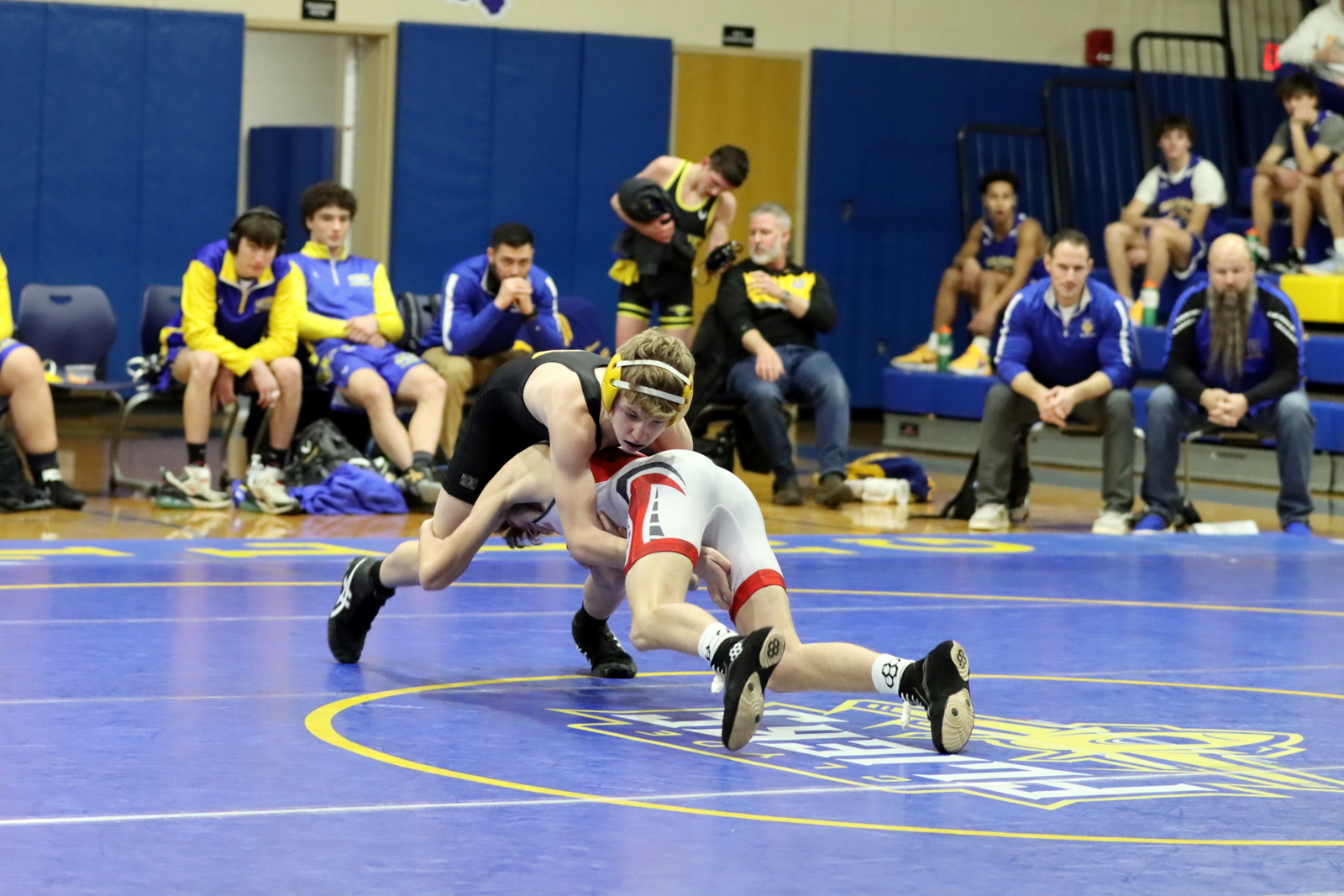 2024-vwrestlingatclyde-0256