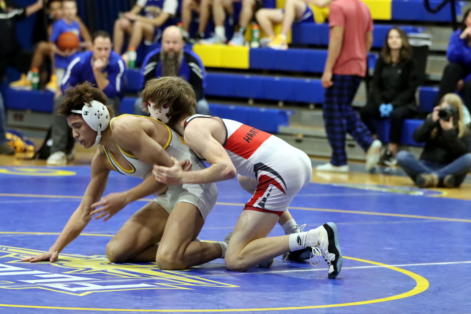 2024-vwrestlingatclyde-0420