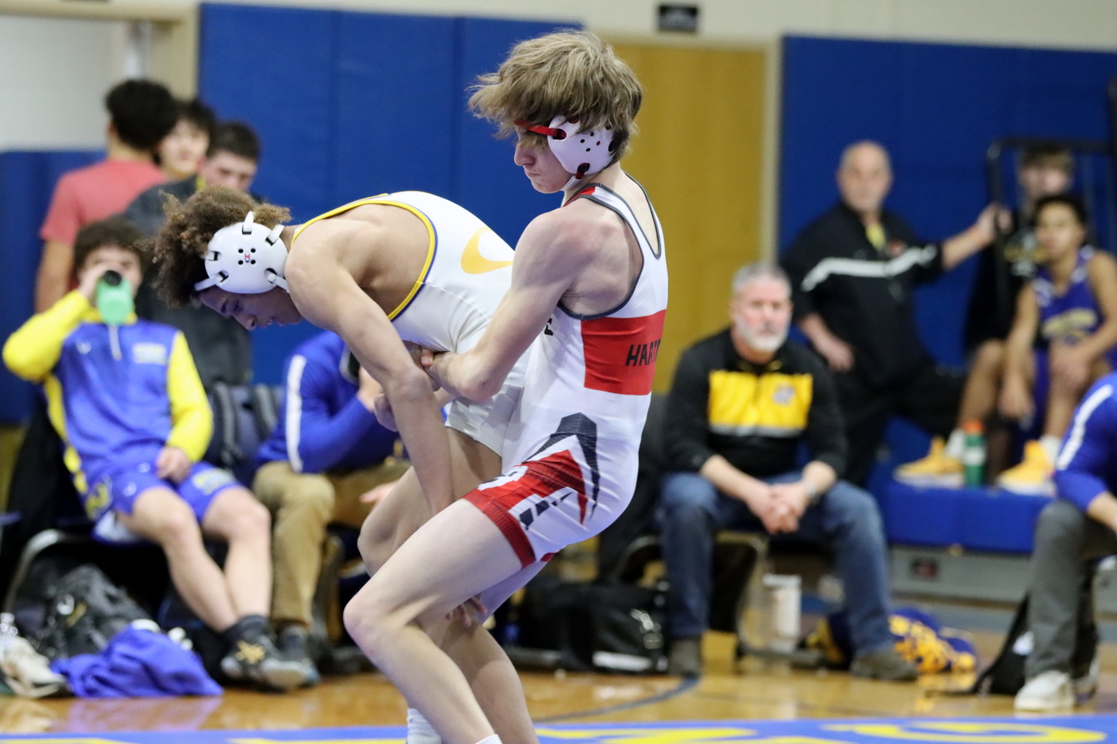 2024-vwrestlingatclyde-0438