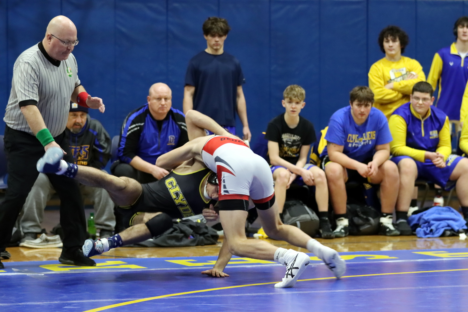 2024-vwrestlingatclyde-0688