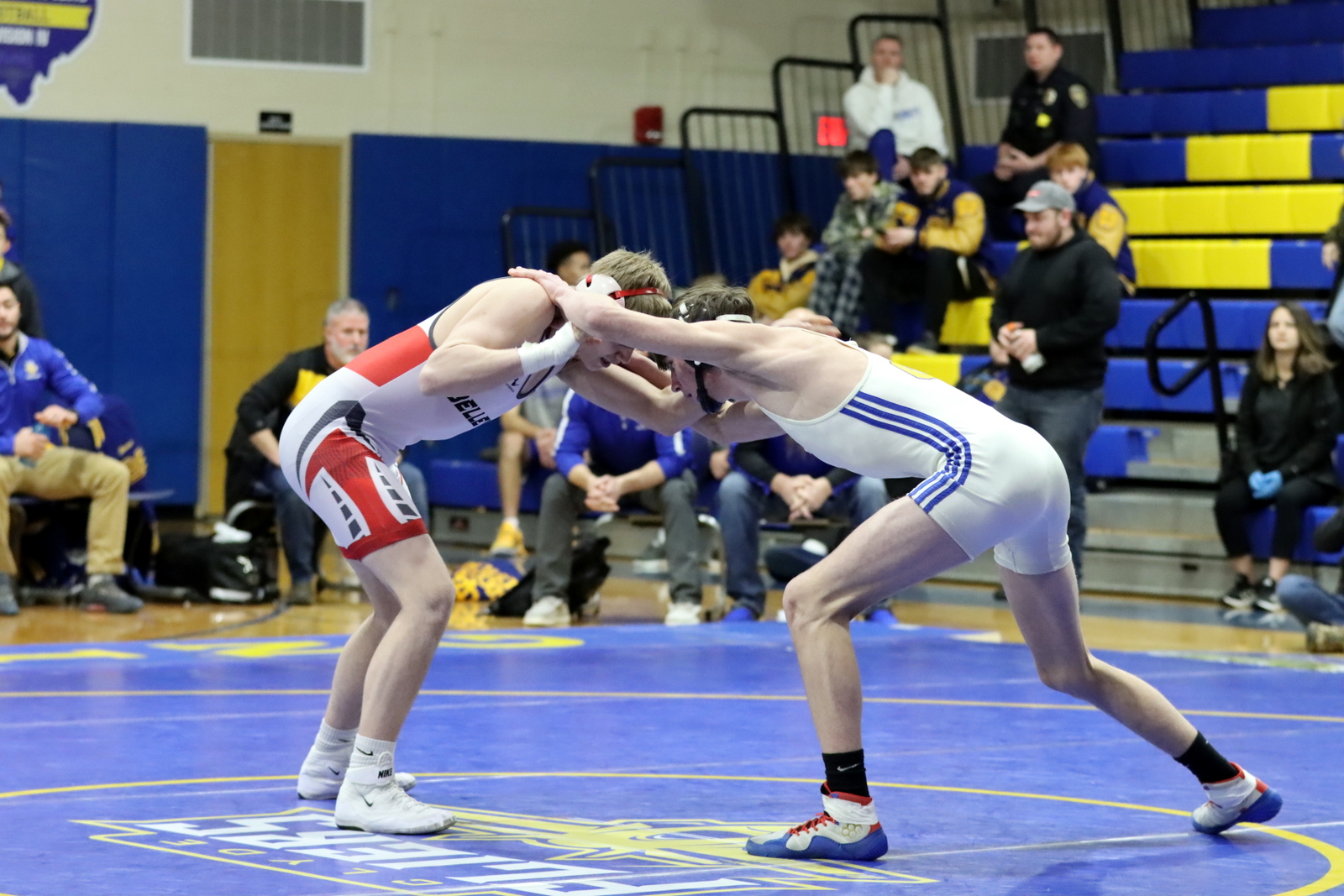2024-vwrestlingatclyde-0964