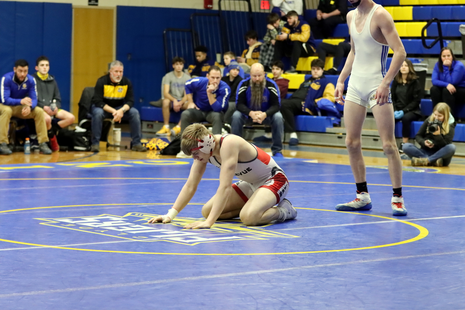 2024-vwrestlingatclyde-1051