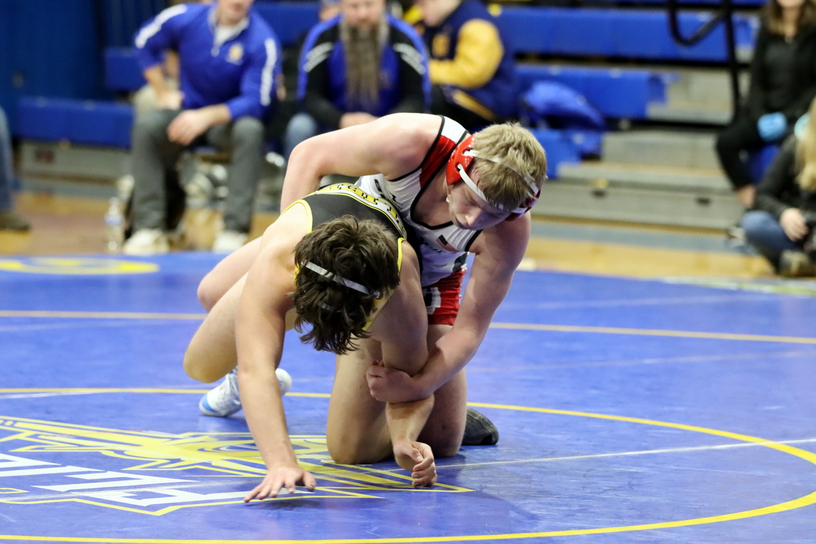2024-vwrestlingatclyde-1389