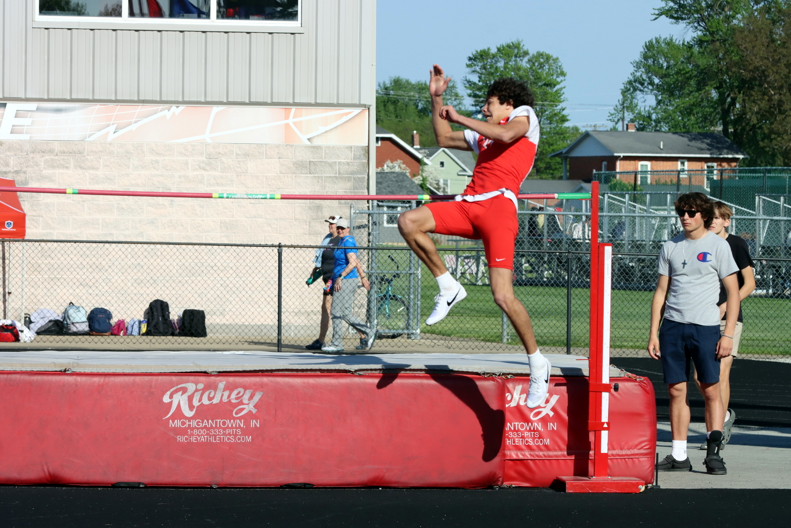128-2024-trackelks-0582