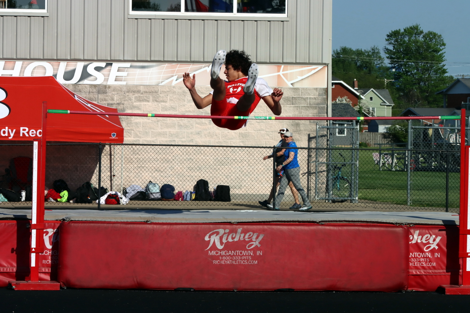 132-2024-trackelks-0586