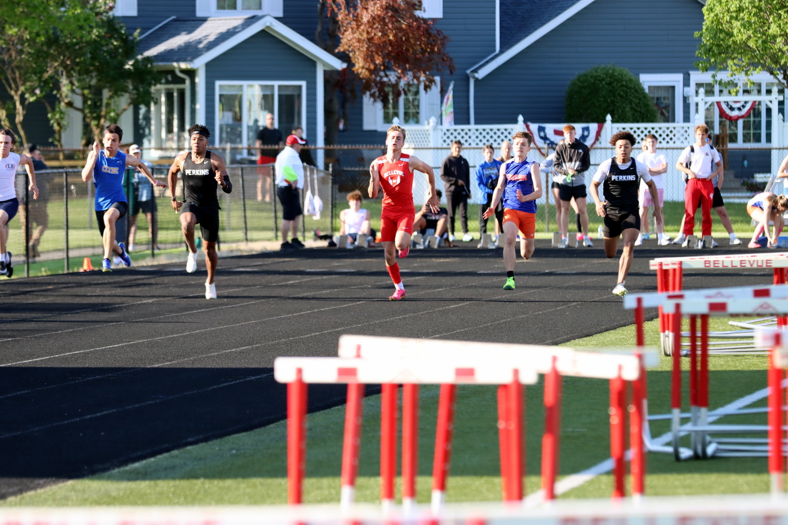 178-2024-trackelks-0778