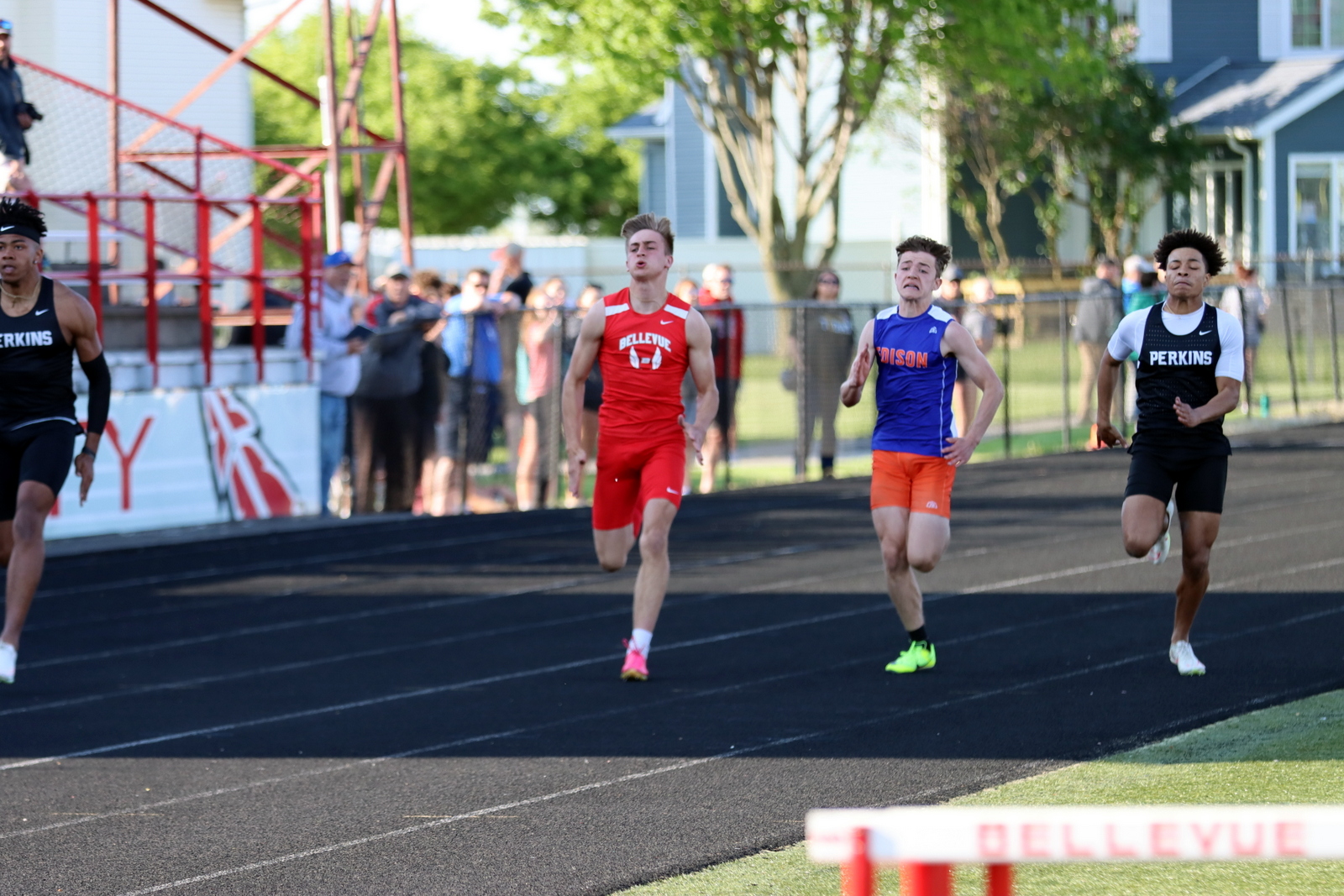 181-2024-trackelks-0789