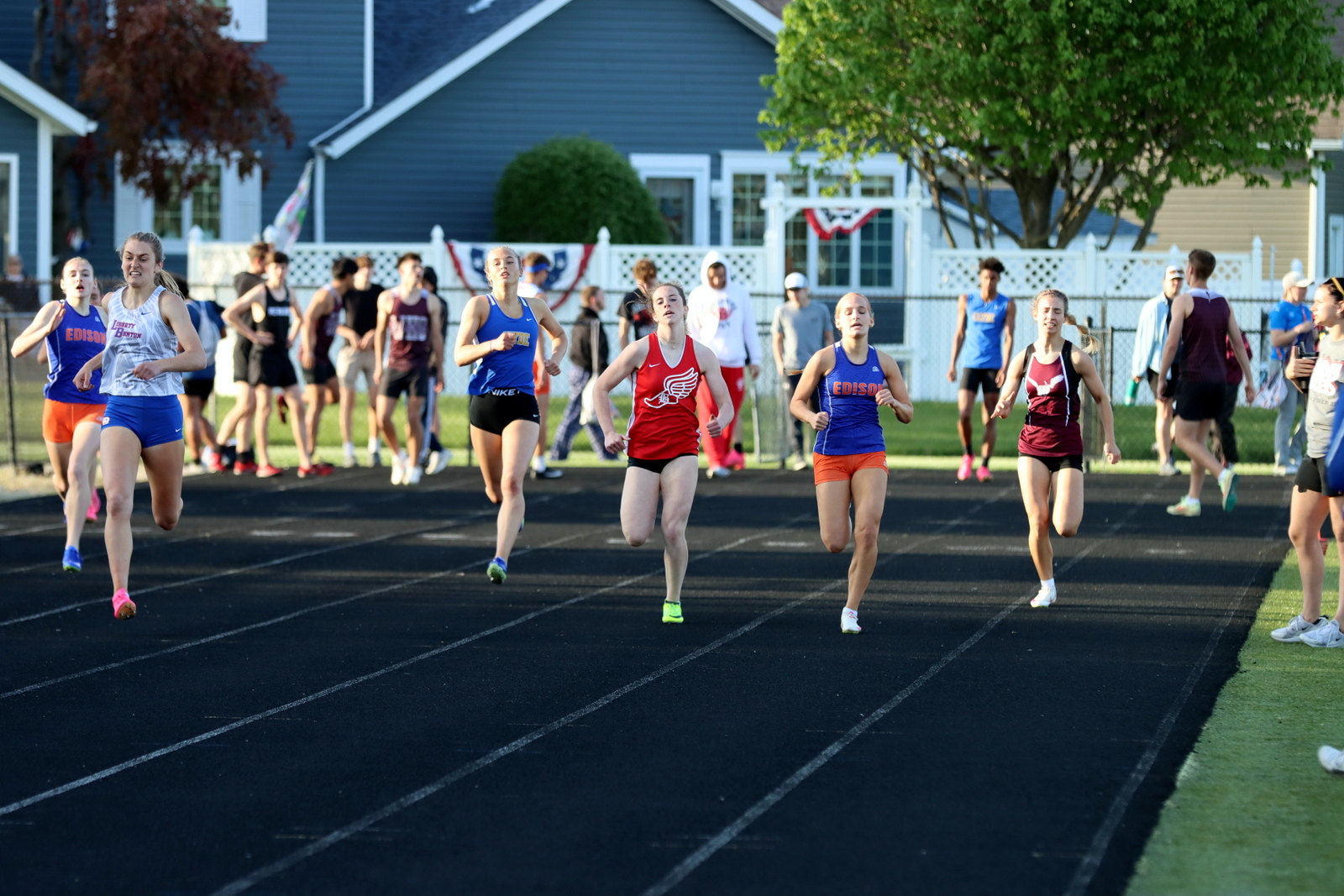 259-2024-trackelks-1178