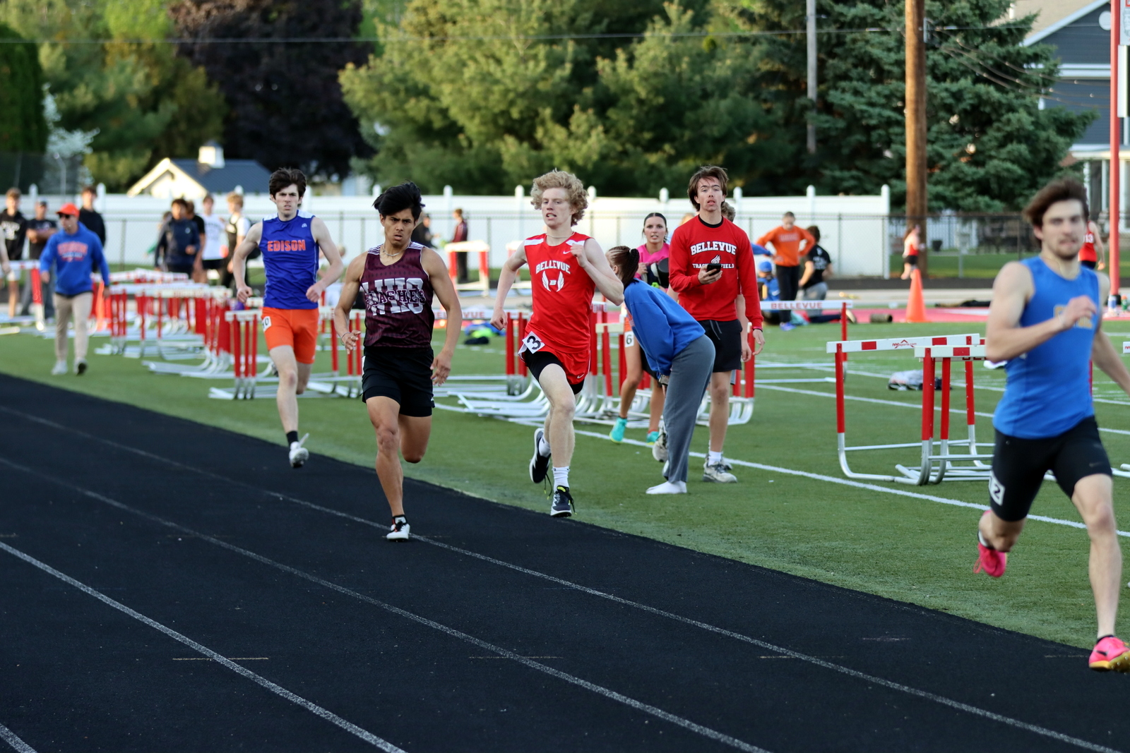 291-2024-trackelks-1352