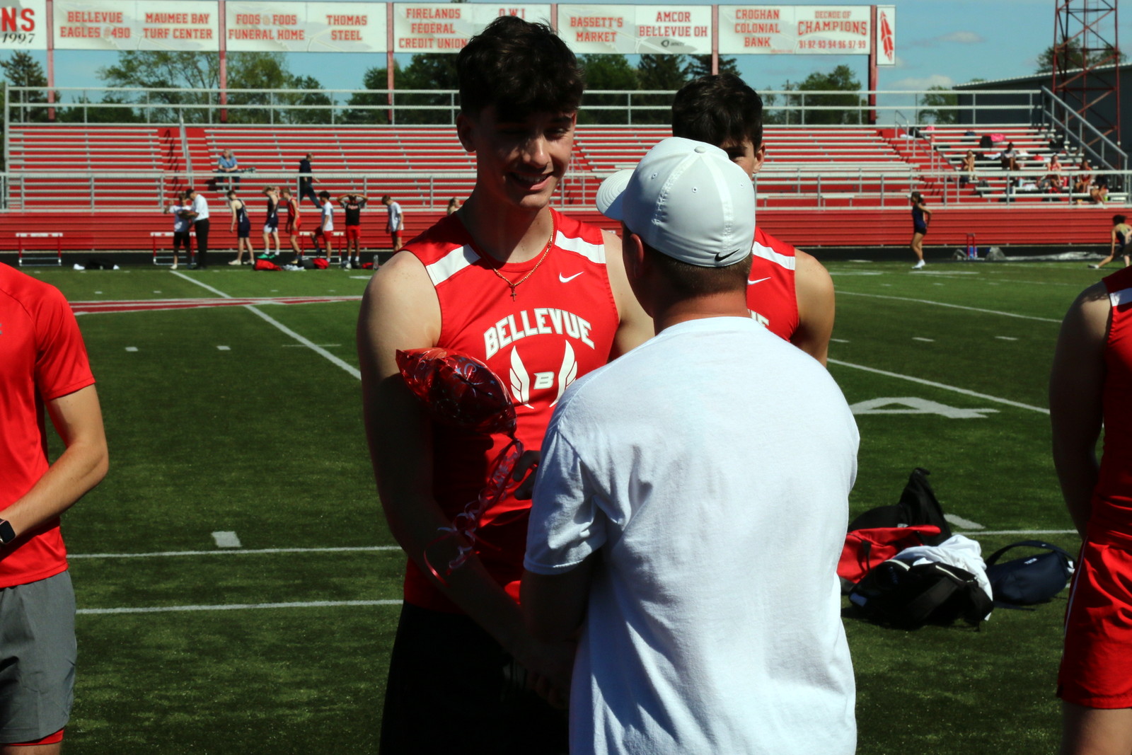 054-2024-trackseniors-0216