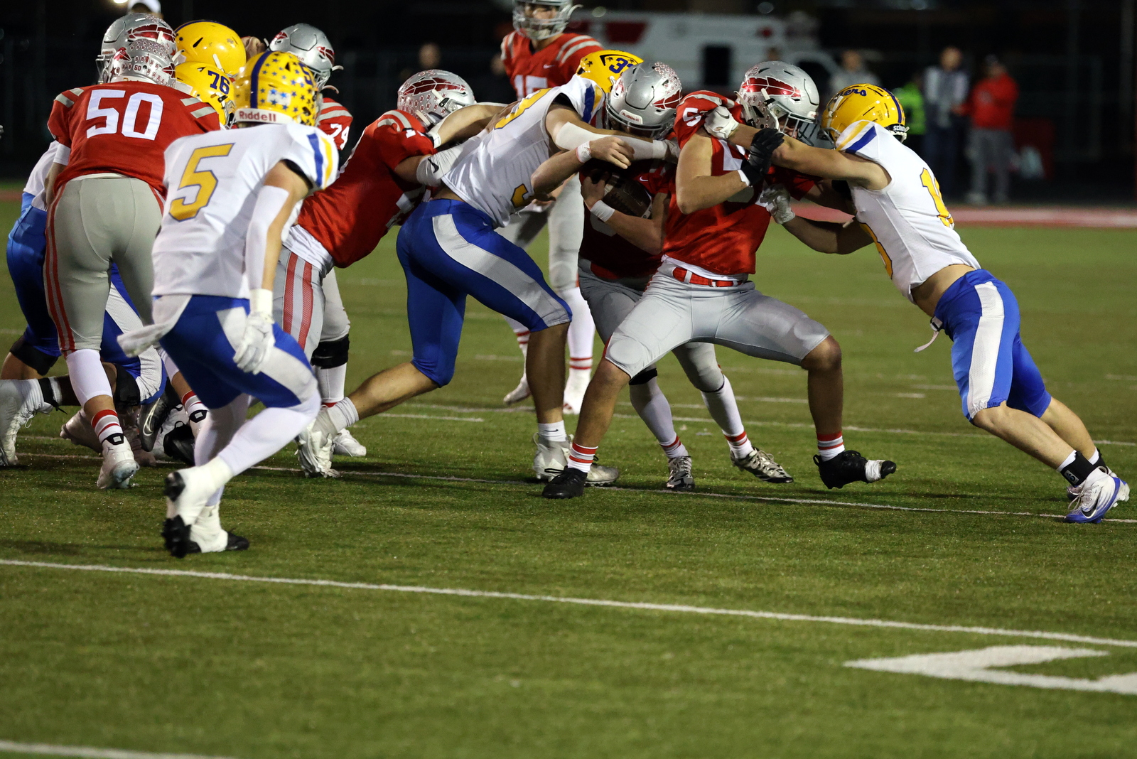 2025-bdeckvfbclyde-0239