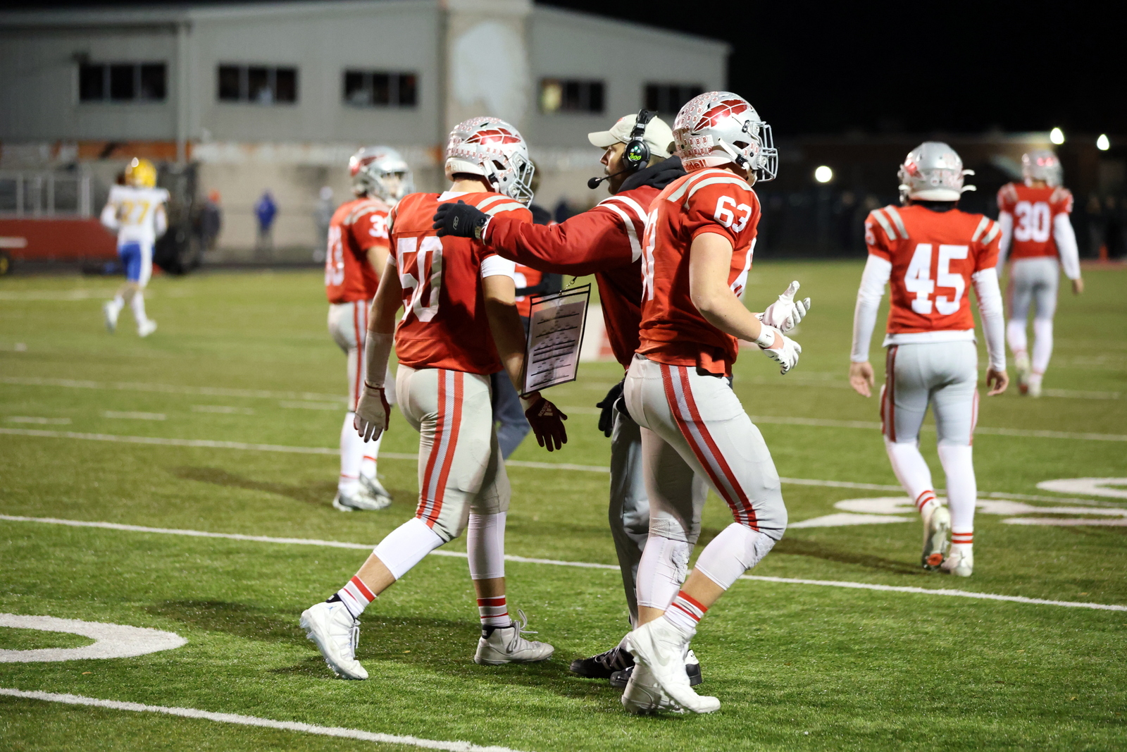 2025-bdeckvfbclyde-0343