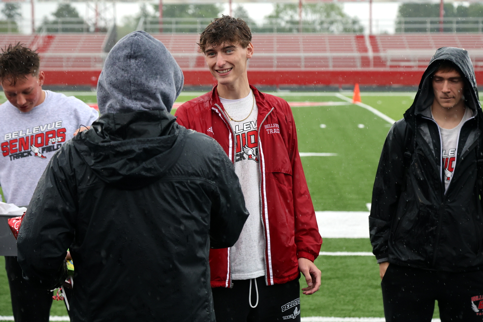 2026-vtracktiffinseniors-0827