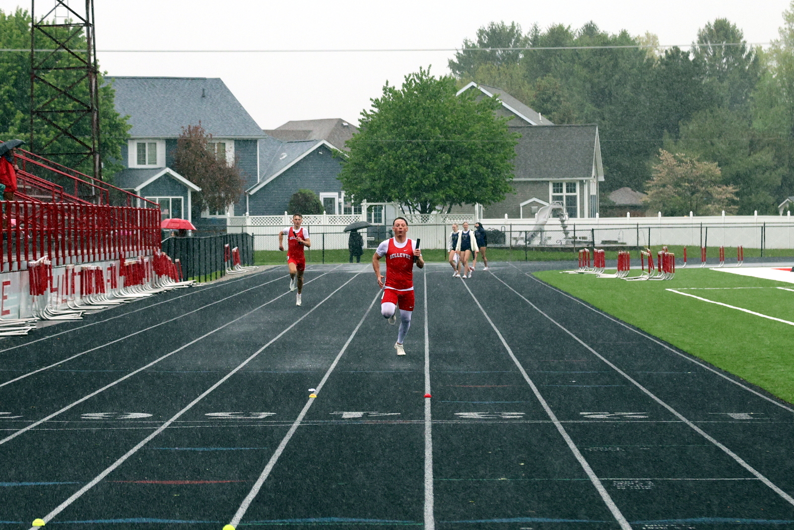 2026-vtracktiffinseniors-2070